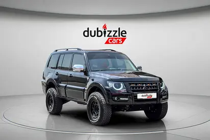 AED 1012/month | 2017 Mitsubishi Pajero  | GCC Specs | Ref#500108