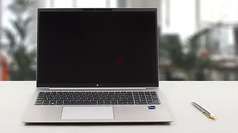 Hp Zbook firefly 16  g9 i7/12th excellent working