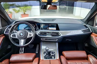 2022 BMW X7 缩略图 9