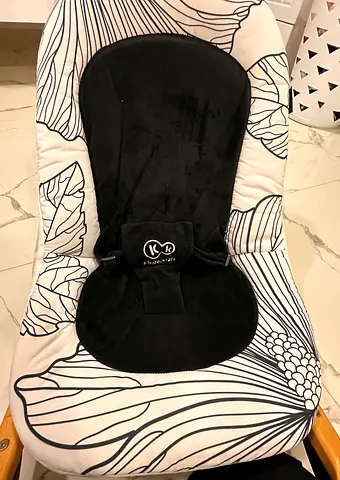 Black baby bouncer seat insert with harness - brand new Petfree home Dust free  ready to use