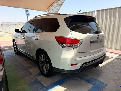 2015 Nissan PATHFINDER — фото 5