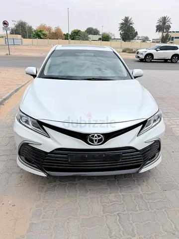 2023 Toyota Camry SE | GCC Specs | Low Mileage | Pristine Condition