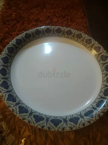 Decorative Round Serving Tray / Large Plate with Blue Pattern