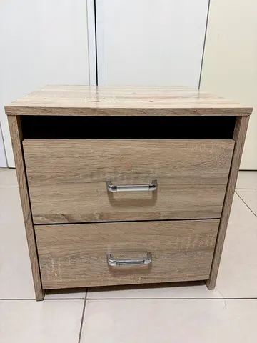 2-drawer bedside table / nightstand