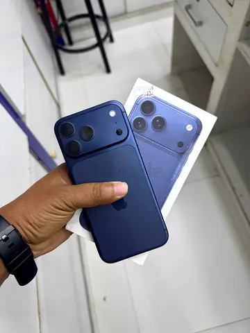 iPhone 17 pro max