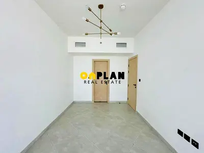 Unfurnished 1BR Hug Layout I Below Market I Vacant