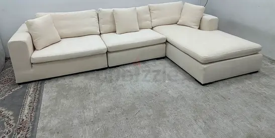 As perfect condition marina home lshape sofa
