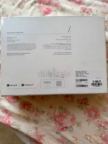 Microsoft Surface Pro (sealed box) - Windows 11 tablet/laptop+ keyboard