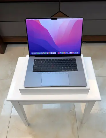 MacBook Pro 2023 M2 Max 16” | 32GB RAM | 8TB SSD | Graphic 38GB