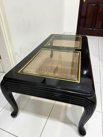 Black Gloss Coffee Table with Glass Insets and Curved Legs