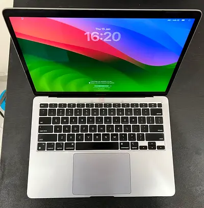 Refurbished Apple MacBook Air 2020, 13 Inch Display, M1 Chip, 8GB RAM 128GB SSD, Space Gray