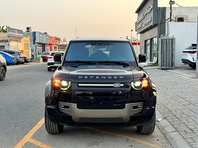 Land Rover Defender 110 X-Dynamic SE P400 2022