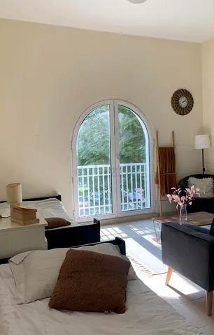 Bedspace for ladies | Near Metro Discovery Gardens