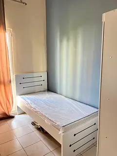 Executive Bed Space for 3 Bachelors – Discovery Gardens