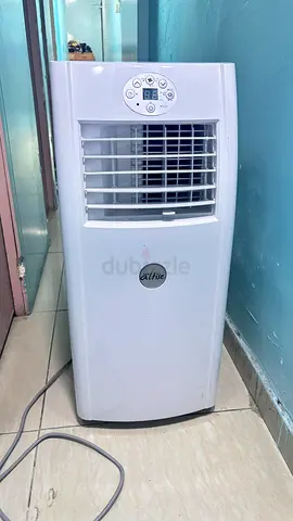 Portable Evaporative Air conditioner Compact White Unit (Good Condition)