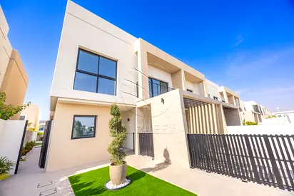 √4BR Villa Maid+Study| Opposite to community Pool√