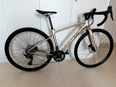 2024 Liv Devote 1 Gravel Bike – Small – Excellent Condition – AED 6,700