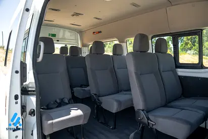 2022 Nissan URVAN — фото 18