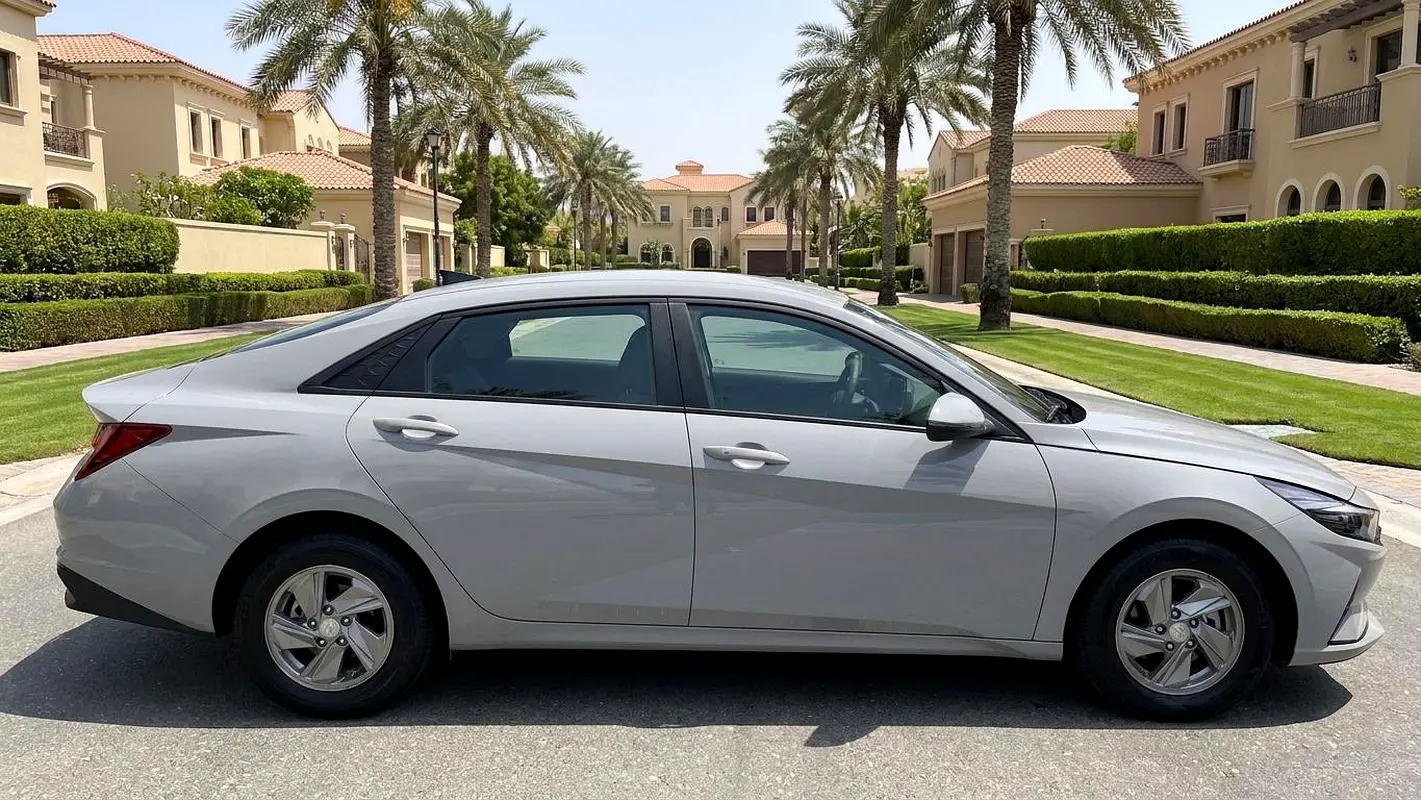 Hyundai Elantra 2024