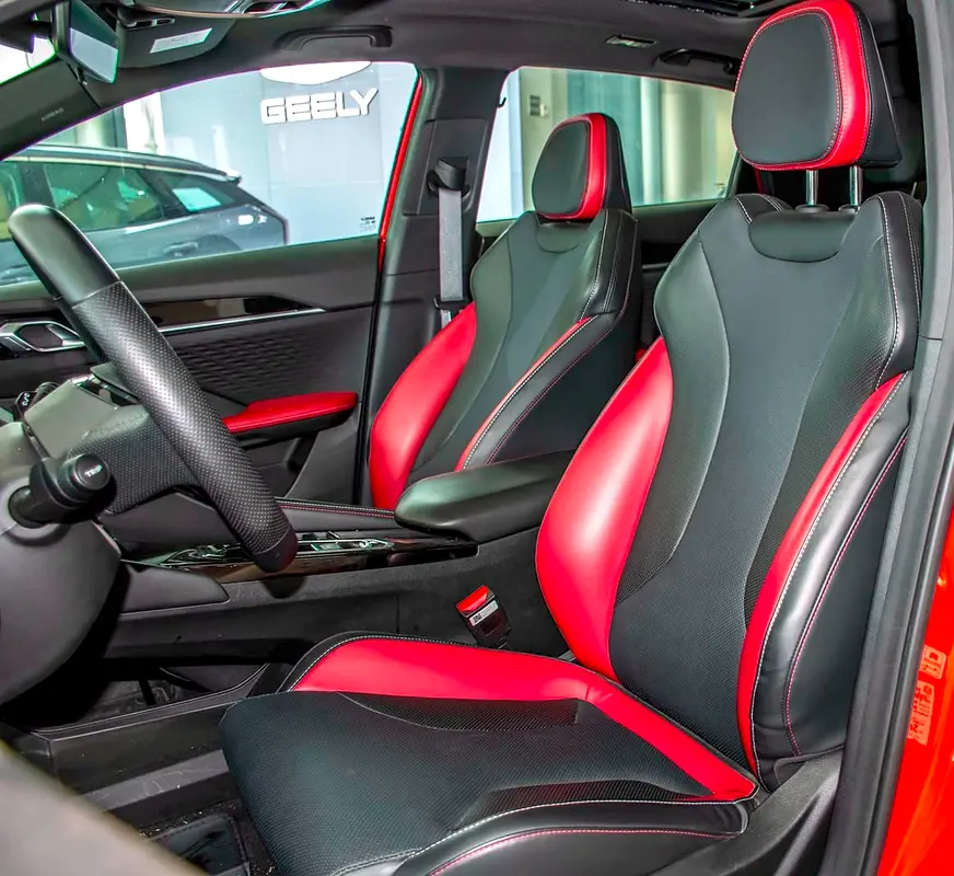 Geely Coolray 2025