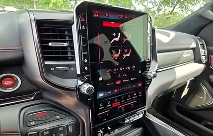 2027 RAM 1500 TRX 照片 10