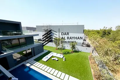 Stunning 6-Bedroom Forest Signature Villa | Ultra Luxury | Pool & Lift | Freehold I Bigger Plot