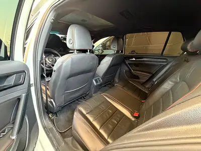 2015 Volkswagen GOLF GTI — фото 10