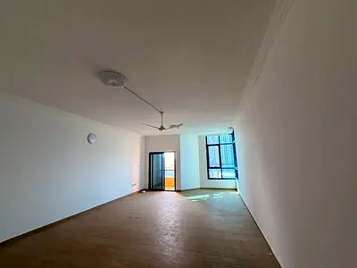 **📍 إعلان بالعربي**  🏡 **شقة فاخرة للإيجار السنوي في أبراج الخور (A1) – عجمان**  استمتع بإقامة راقية في شقة واسعة بإطلالة بحرية كاملة، داخل أحد أفضل