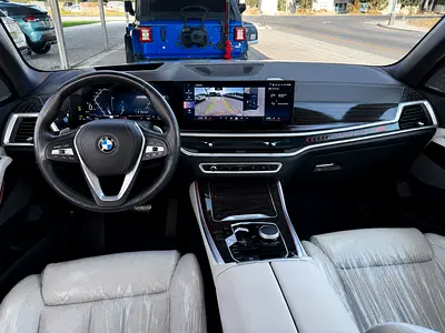 2025 BMW X5 thumbnail 10