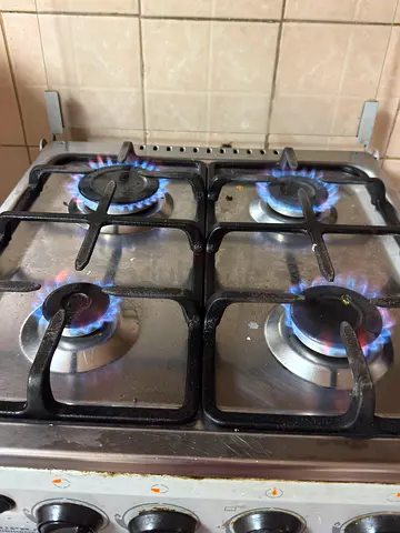Good working Cooking Range Stove available