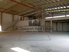 A spacious, premium warehouse suitable for all types of business activities is available for annual 