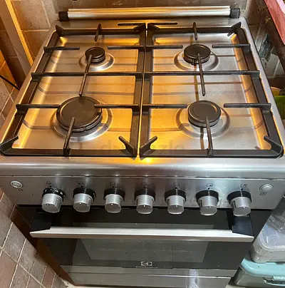 Gas stove for sale!