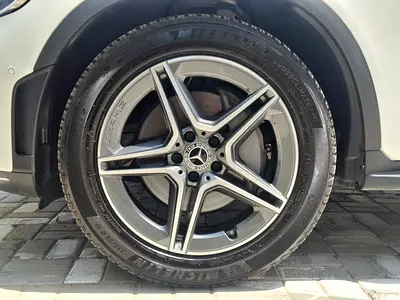 2021 Mercedes-BENZ GLC — миниатюра 8