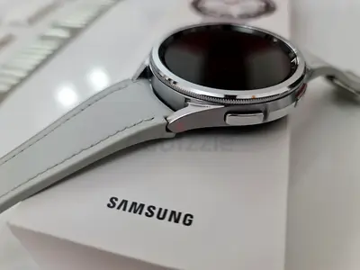 Samsung Galaxy Watch 6 Classic - Silver, Mint condition TRA VERSION BILL ATTACHED