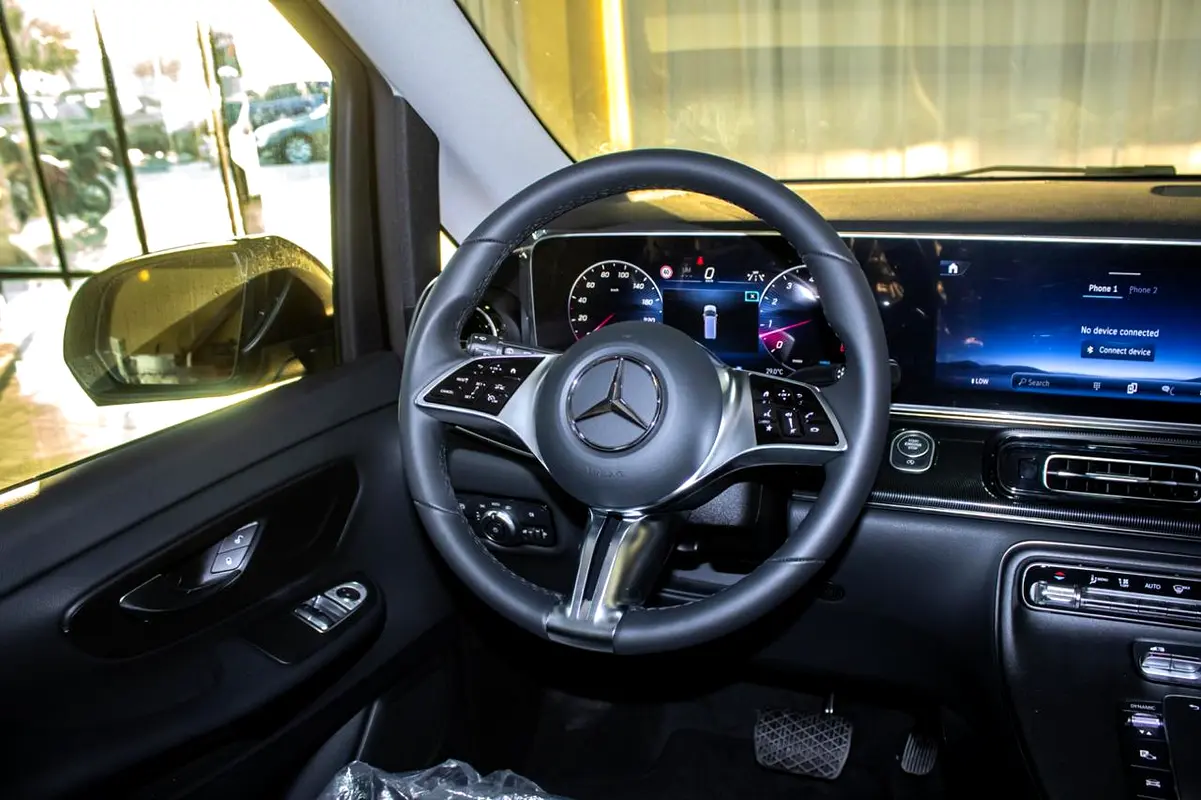 Mercedes-Benz V-Class 2026