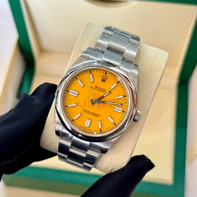 ROLEX Oyster Perpetual 36 yellow WATCH