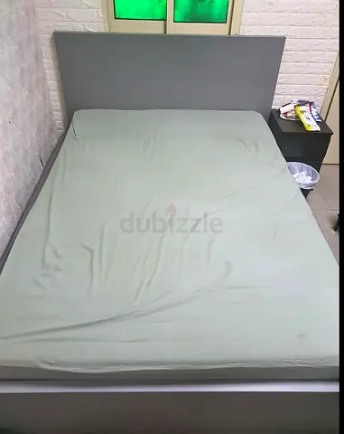 Ikea double bed 140×200 bed with mattress available in perfect condition