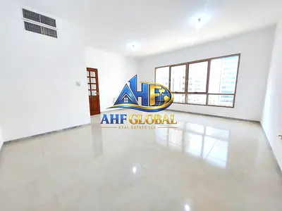 3 Bedroom | Storeroom | Balcony | Easy Parking