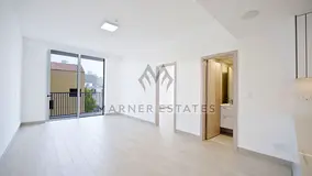 Top Quality | Corner-unit | High Demand