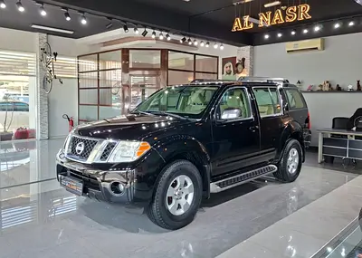 2011 Nissan PATHFINDER 照片 3