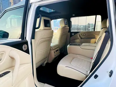 2021 Infiniti QX80 照片 14