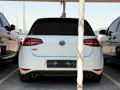 2015 Volkswagen GOLF GTI — фото 5