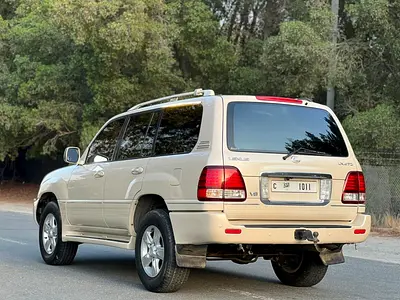 2003 Lexus LX-SERIES photo 4