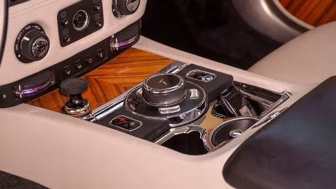 2017 ROLLS-ROYCE DAWN 照片 7