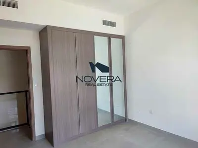 READY TO MOVE -FREE HOLD - MORTGAGE APPROVED