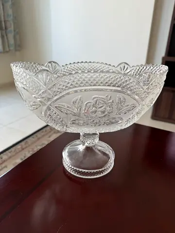 Cut Crystal Decorative Candy Dish / Centerpiece - Brand New Condition