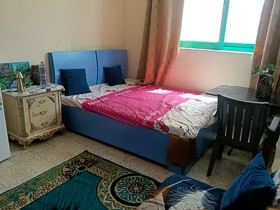 BIG ROOM SPERATE BIG WASHROOM FROM 28 AGUST COUPLE WORKING