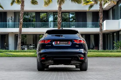 صورة مصغرة 5 لـ 2020 Jaguar F-PACE