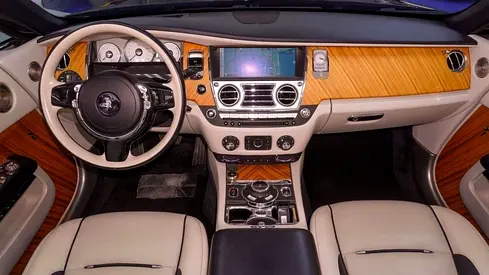 2017 ROLLS-ROYCE DAWN 照片 8