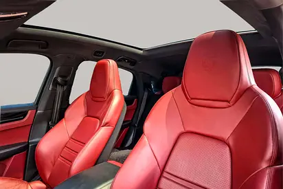 2020 Porsche CAYENNE thumbnail 11